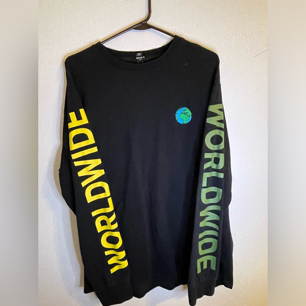 Worldwide Planet Long sleeve shirt